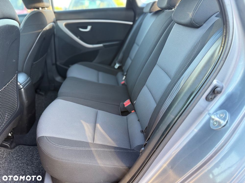 Hyundai i30 i30cw 1.4 CRDi Trend - 23