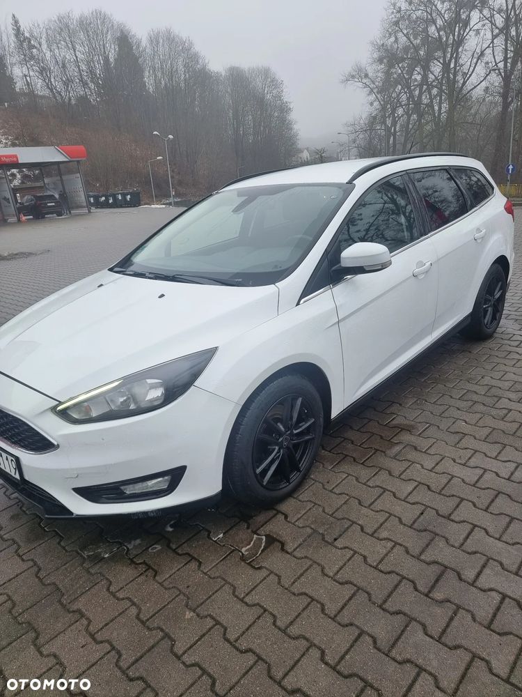 Ford Focus 1.5 EcoBoost Red Edition ASS - 2