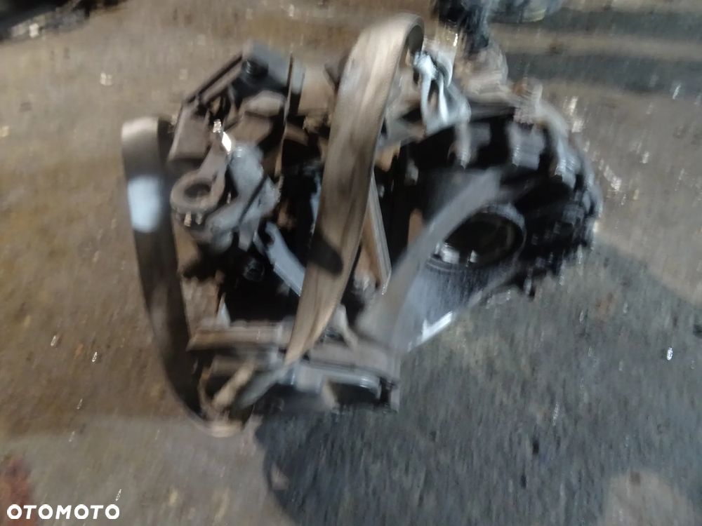 Skrzynia Biegów VW T5 1.9 TDI FJL - 3