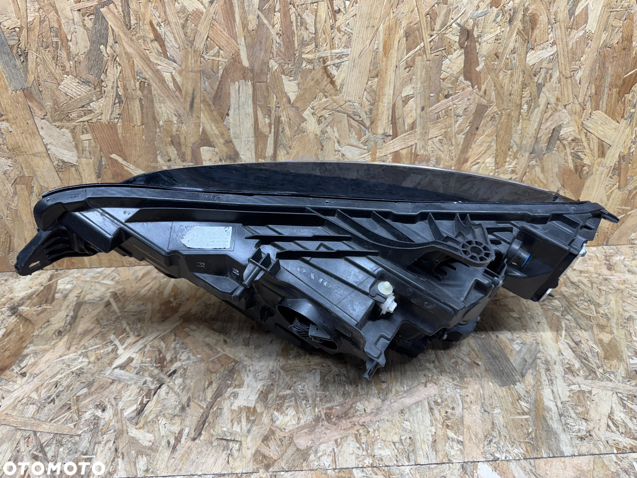 Przednia prawa lampa Volvo s60 II - 2