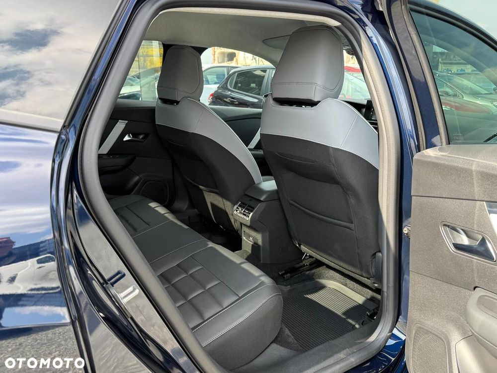 Citroën C4X 1.2 mHEV Max eDCT6 - 27