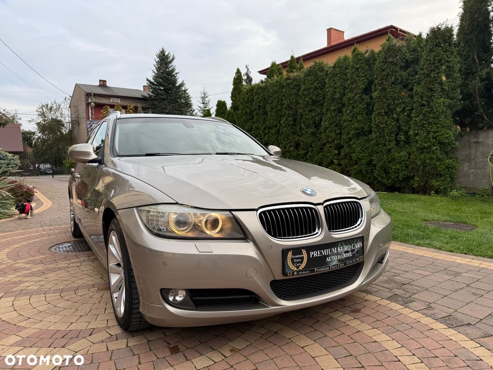 BMW Seria 3 320d Touring Sport-Aut Blue Performance Luxury Line - 5