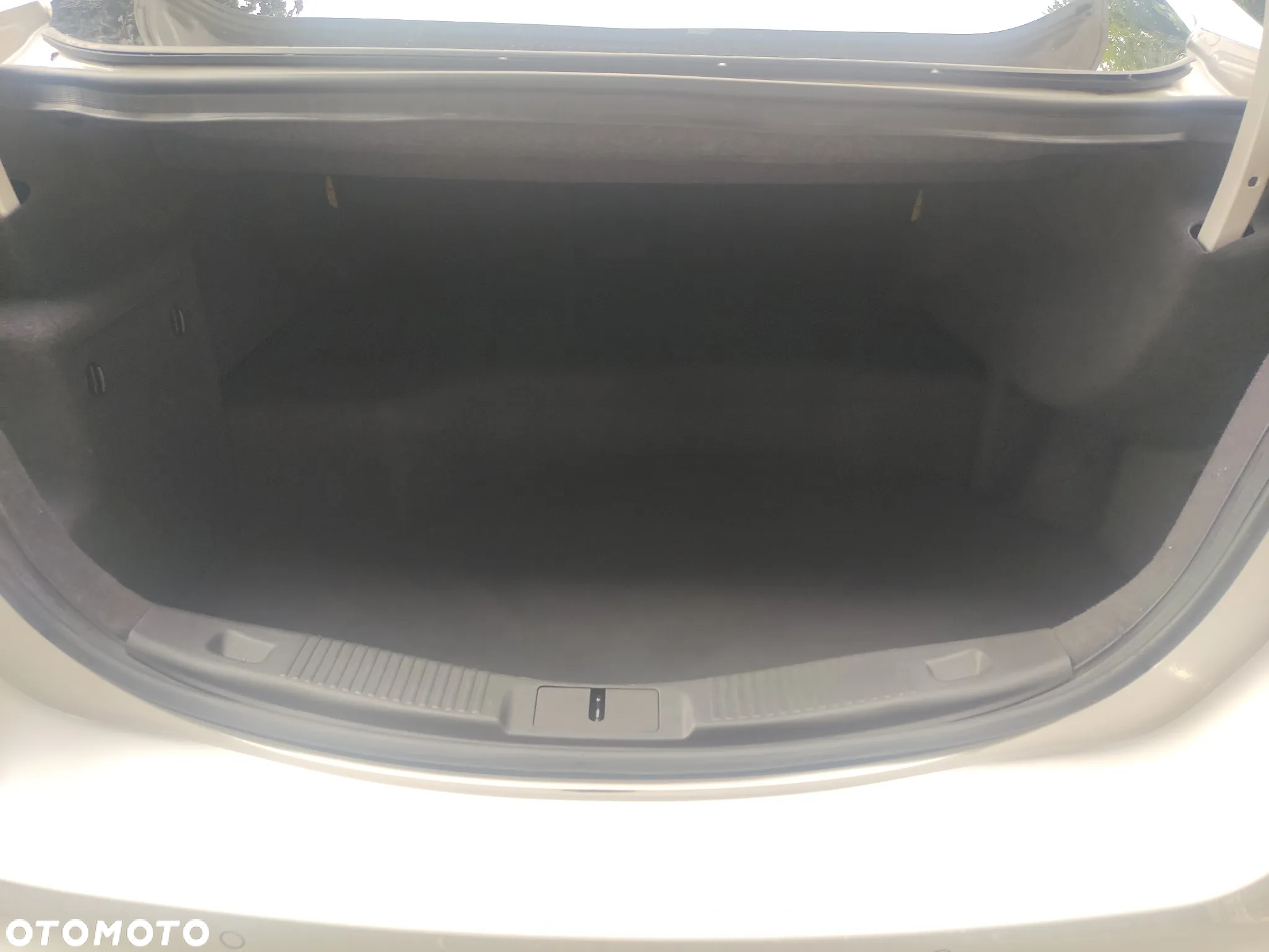 Ford Mondeo 2.0 Hybrid Vignale - 11