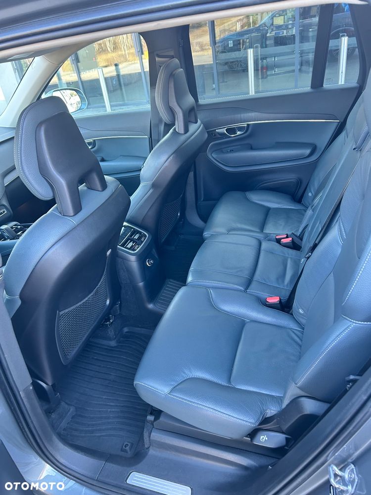 Volvo XC 90 - 15