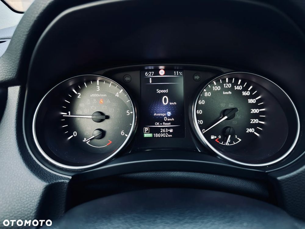 Nissan Qashqai 1.6 DCi Acenta Xtronic EU6 - 10