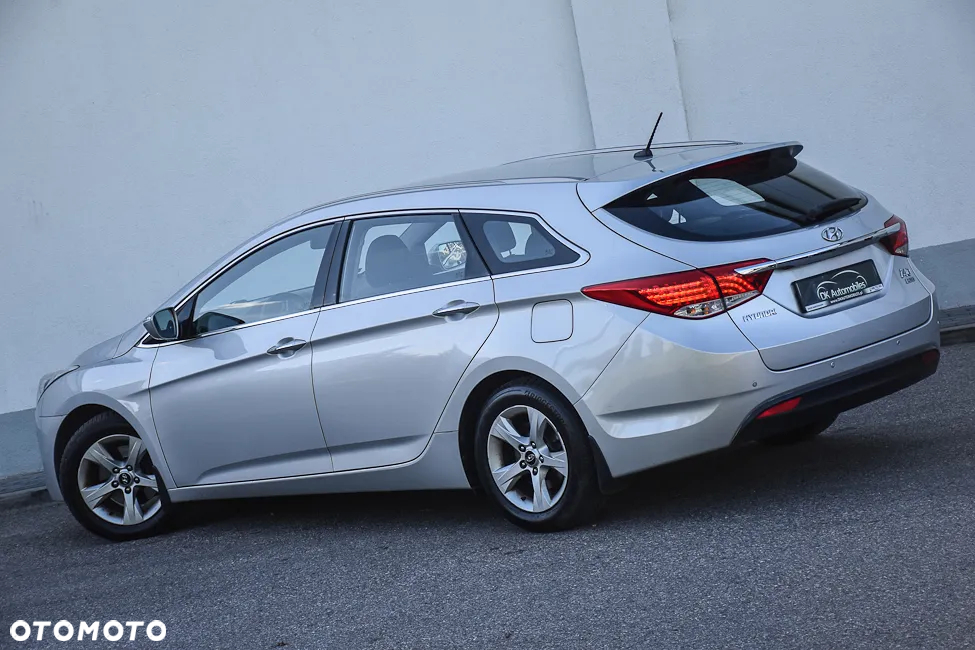 Hyundai i40 1.7 CRDi Comfort + - 10