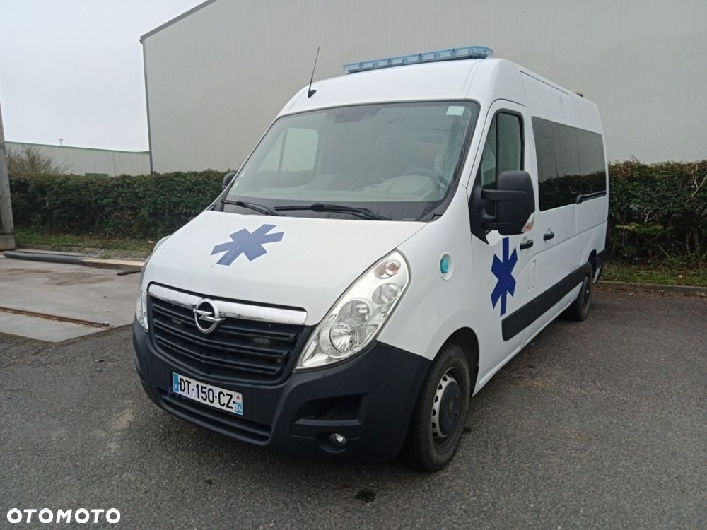 Renault Ambulans Karetka Ambulance - 3