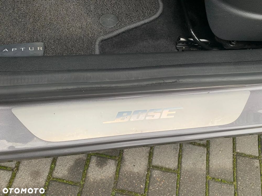 Renault Captur (ENERGY) TCe 90 BOSE EDITION - 11