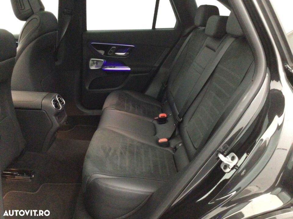 Mercedes-Benz GLC 300 e 4MATIC - 17