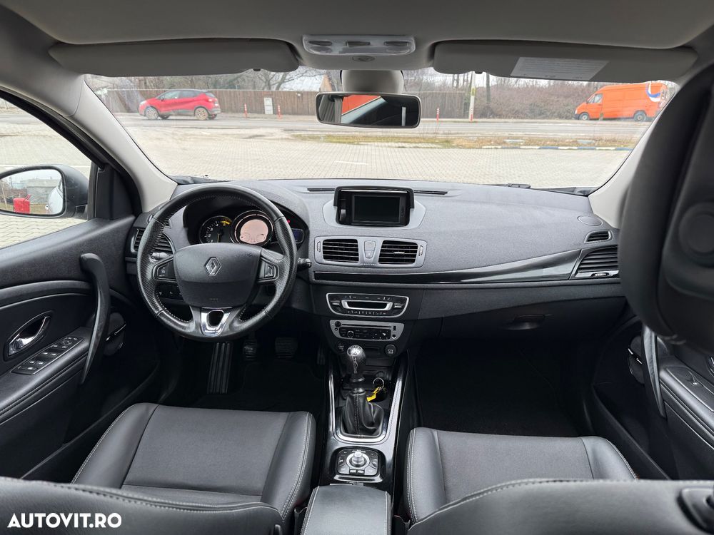 Renault Megane ENERGY dCi 110 Start & Stop Bose Edition - 12