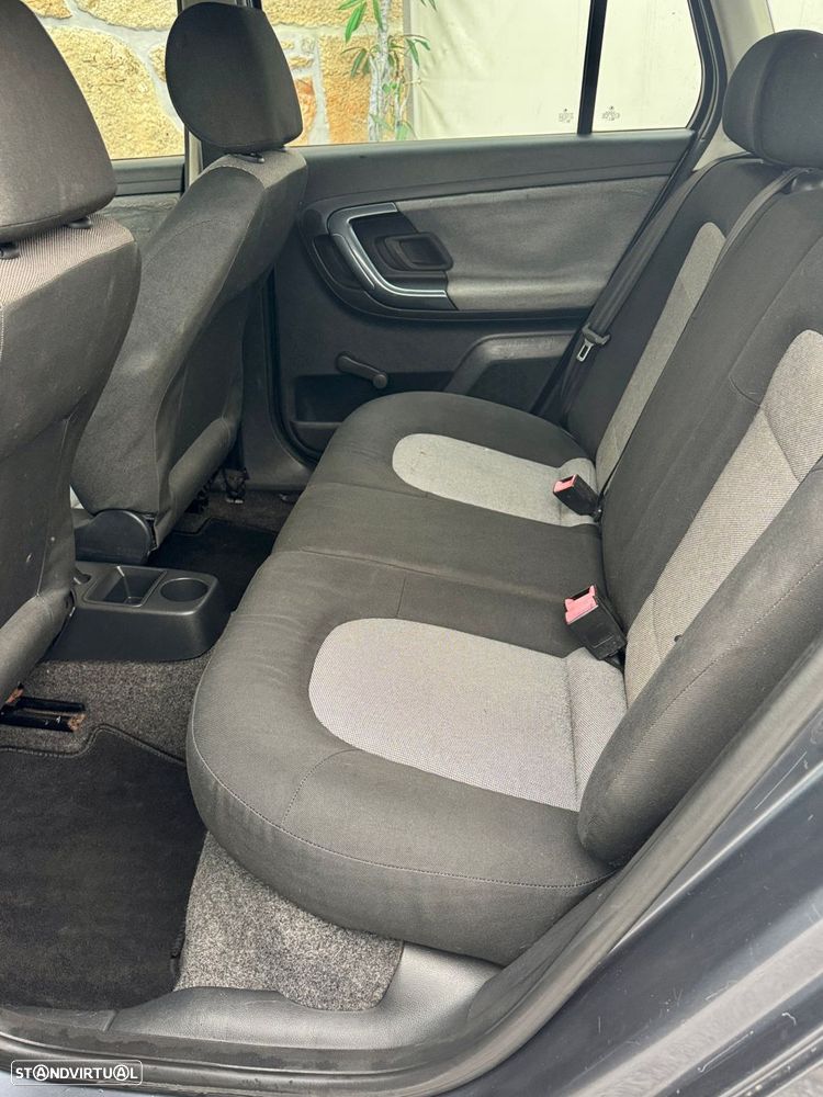 Skoda Fabia Break 1.4 TDi Active - 17