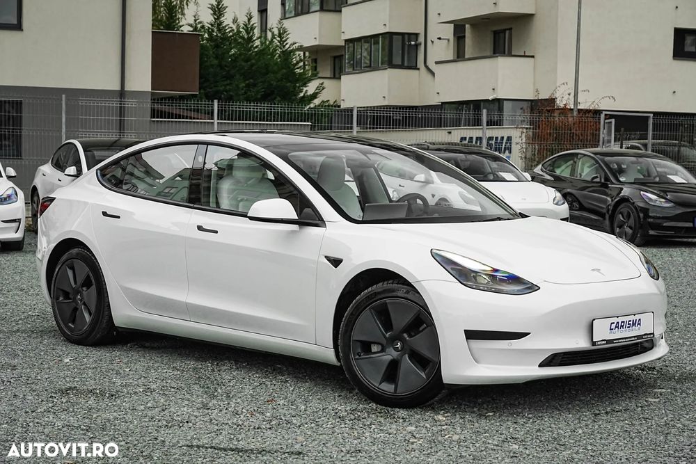 Tesla Model 3 Standard Reichweite Plus Hinterradantrieb - 5