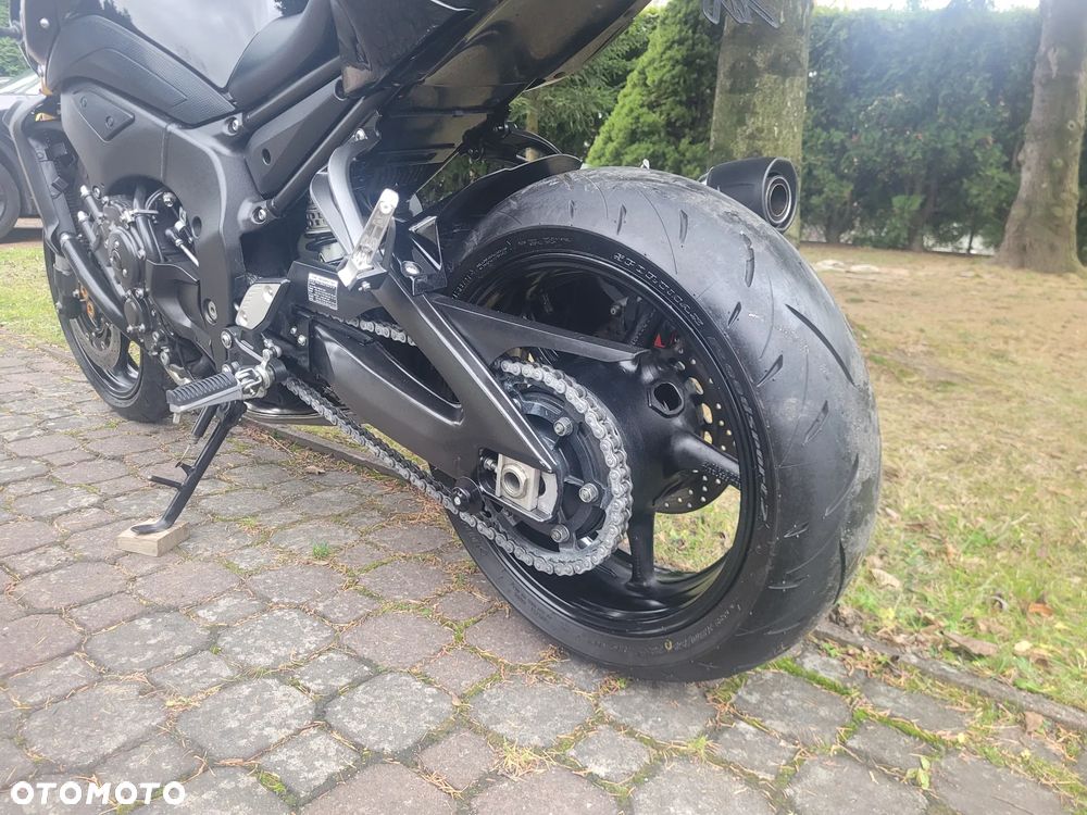 Yamaha FZ8 - 22