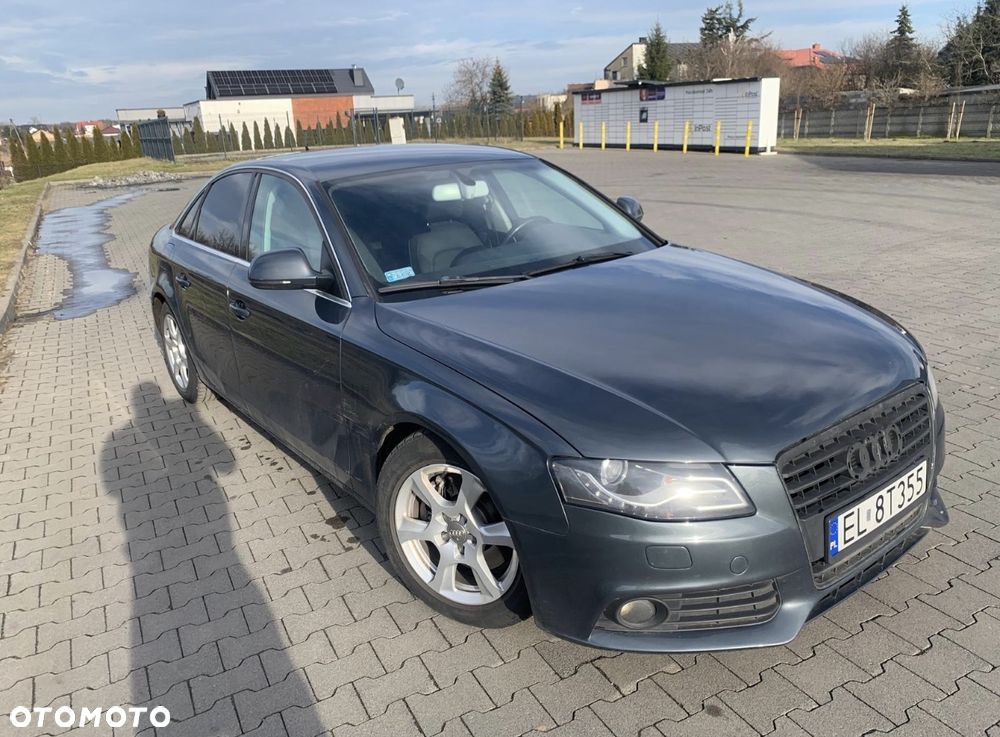 Audi A4 Limousine 2.0 TDI DPF Ambiente - 1