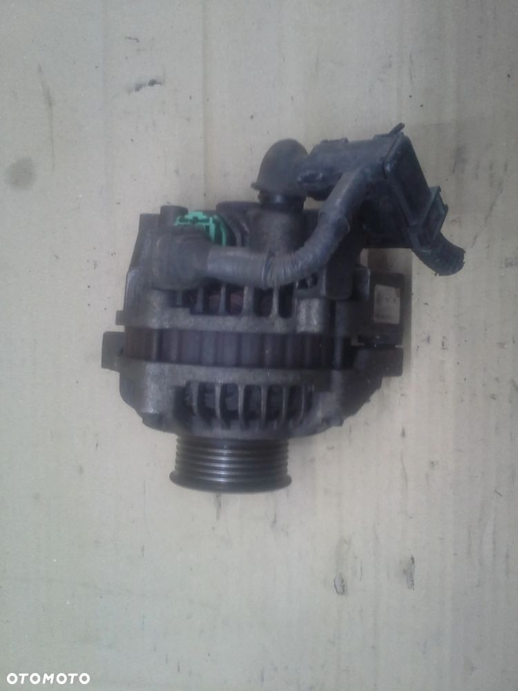 Honda FR-V 1.7V-Tec alternator A5TA6991A  AHGA64 - 2