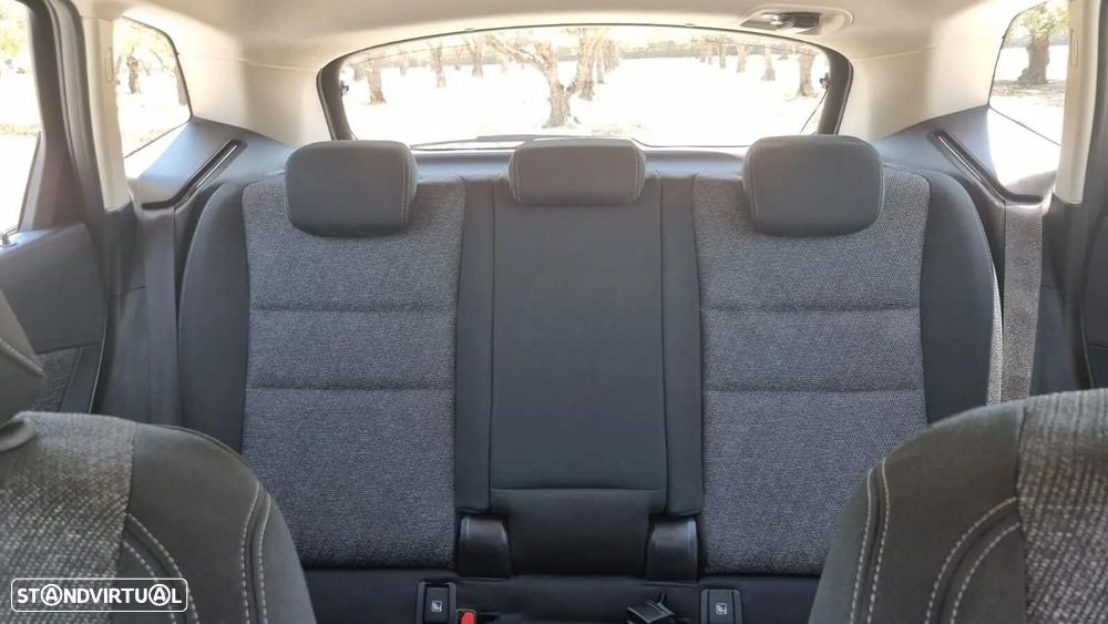 BMW 225xe Active Tourer e xDrive - 12