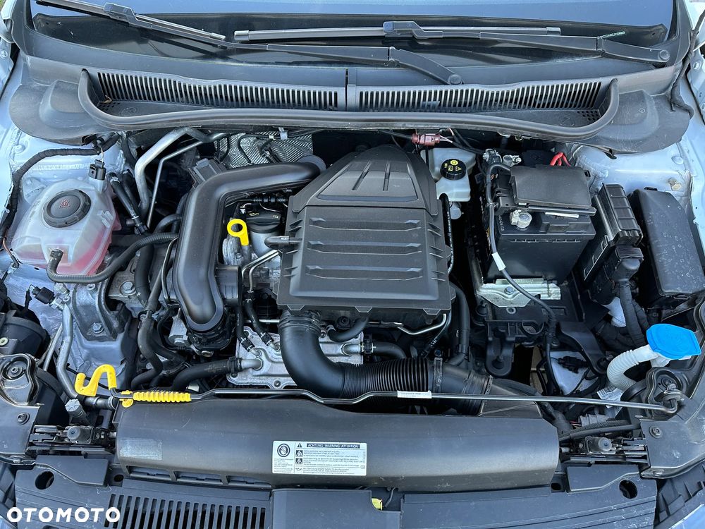 Volkswagen Polo - 32