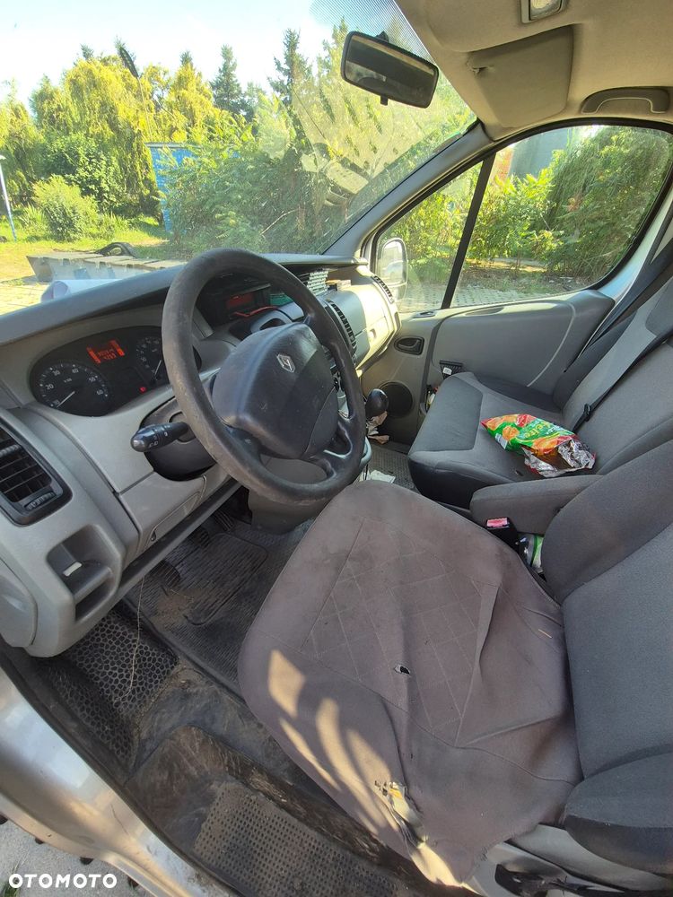 Renault Trafic - 6