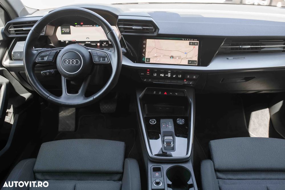 Audi A3 TFSI 110 kW S tronic S line - 34