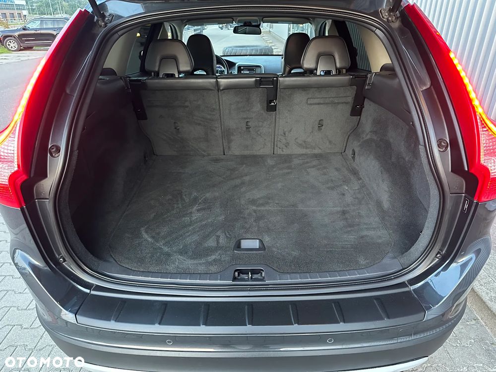 Volvo XC 60 T6 AWD Edition Pro - 31