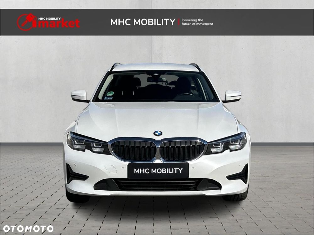 BMW Seria 3 318i Advantage - 9