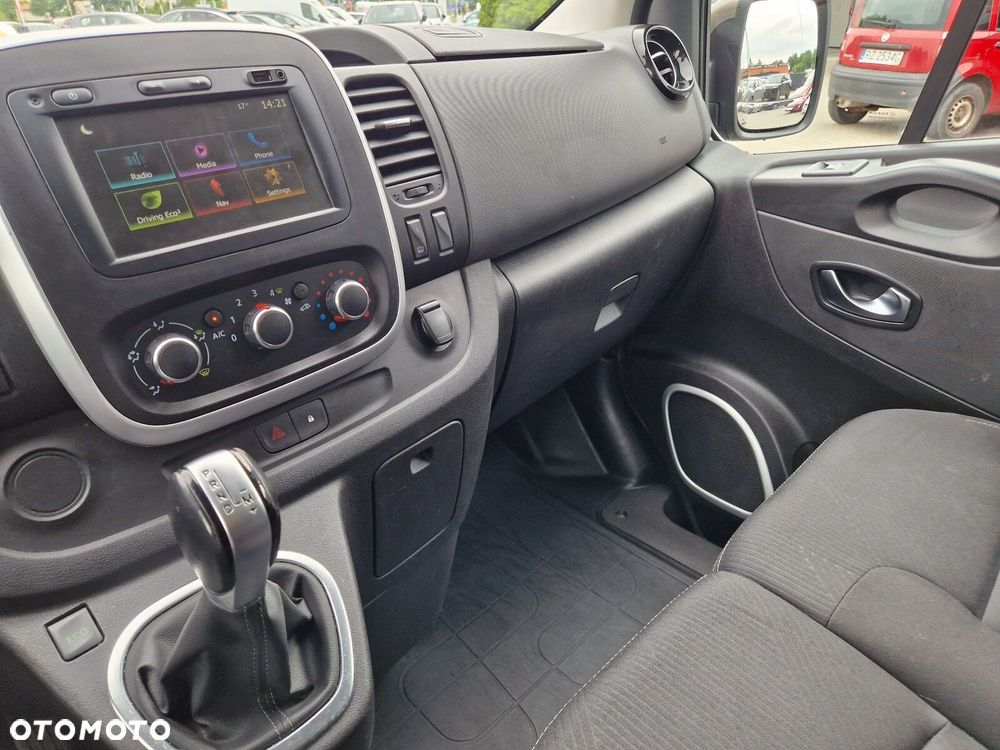 Renault Trafic - 17