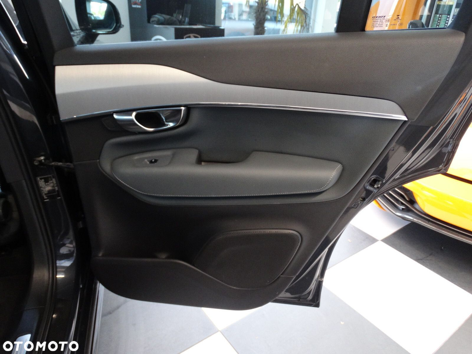 Volvo XC 90 - 10