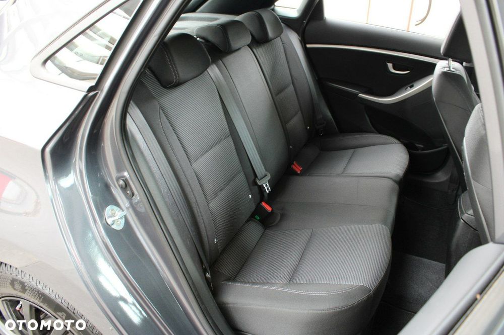 Hyundai i30 - 12