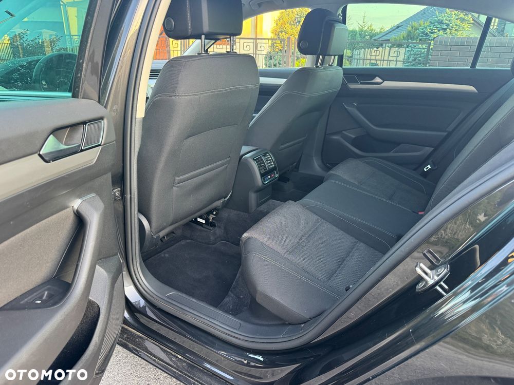 Volkswagen Passat 1.5 TSI OPF DSG Comfortline - 11