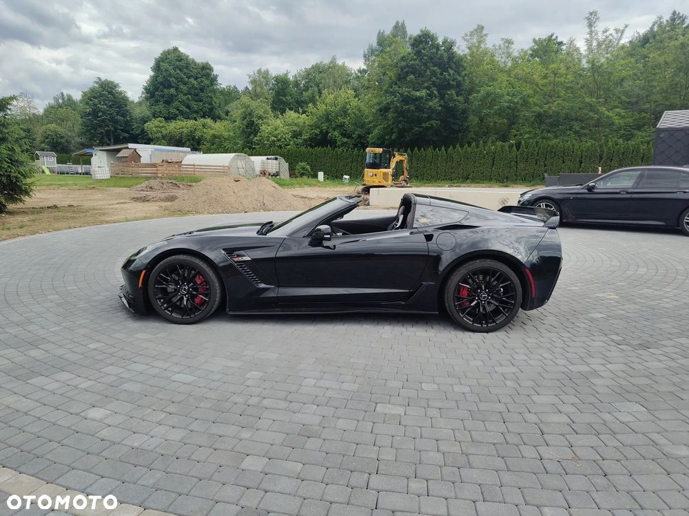 Chevrolet Corvette - 8