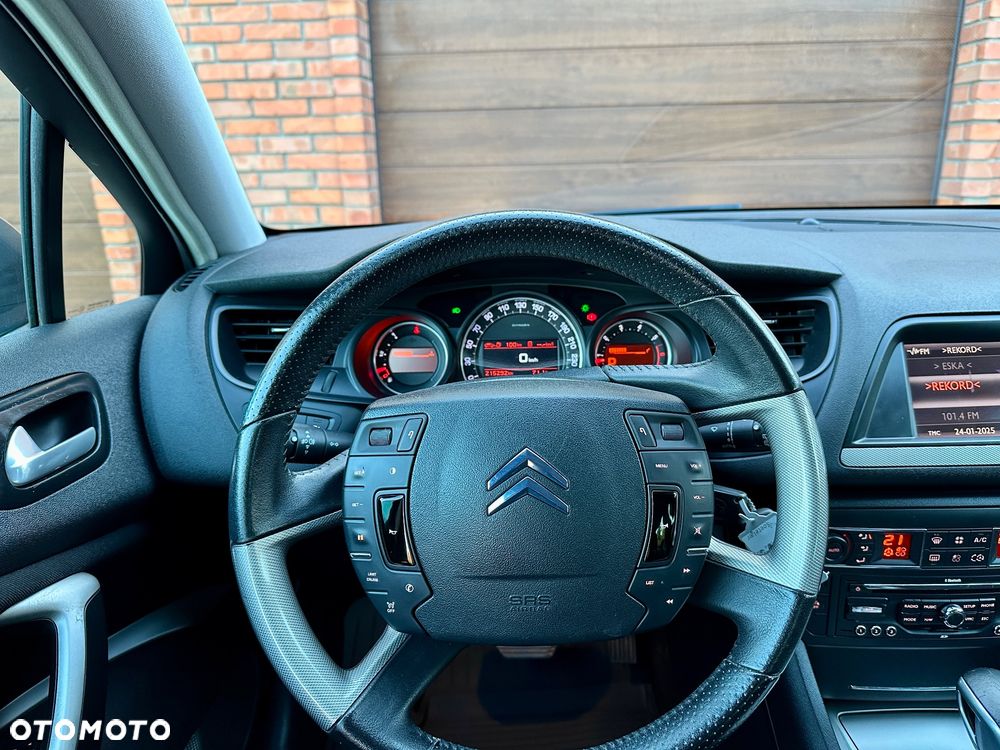 Citroën C5 2.0i 16V Exclusive Equilibre Navi - 22