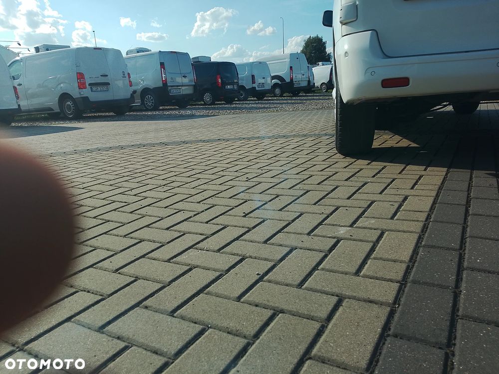 Toyota Proace Jumpy Expert Scudo Vivaro Automat L2H1 Maxi Izoterma Chłodnia 230V 3os 2Eupal - 23