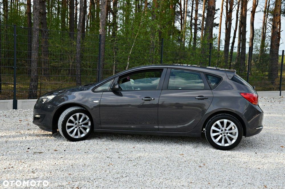 Opel Astra - 26