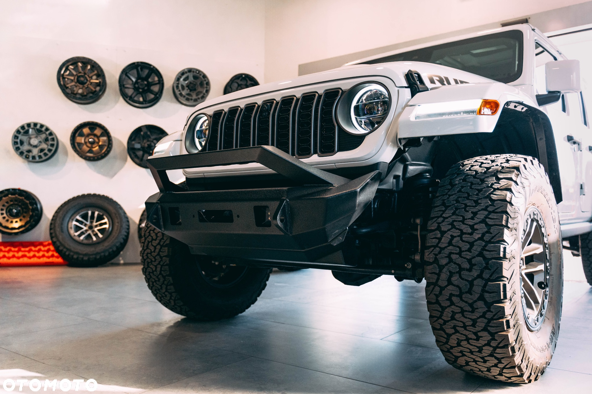 Jeep Wrangler - 25