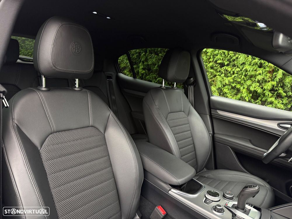 Alfa Romeo Stelvio 2.2 D Sprint AT8 - 16