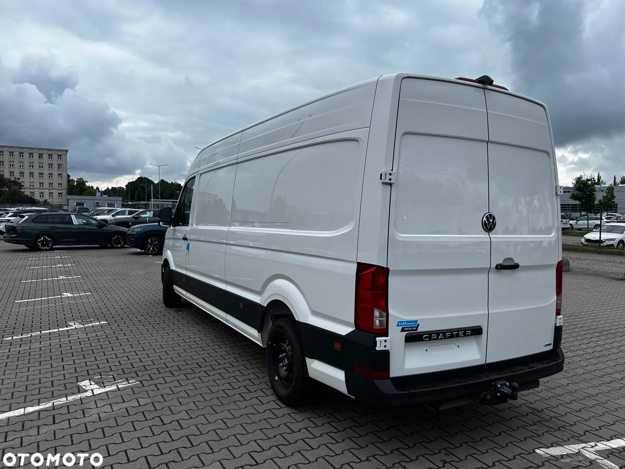 Volkswagen Crafter - 2