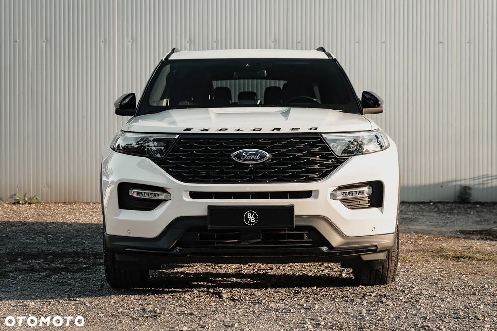 Ford Explorer 3.0 EcoBoost PHEV 4WD ST-Line - 13