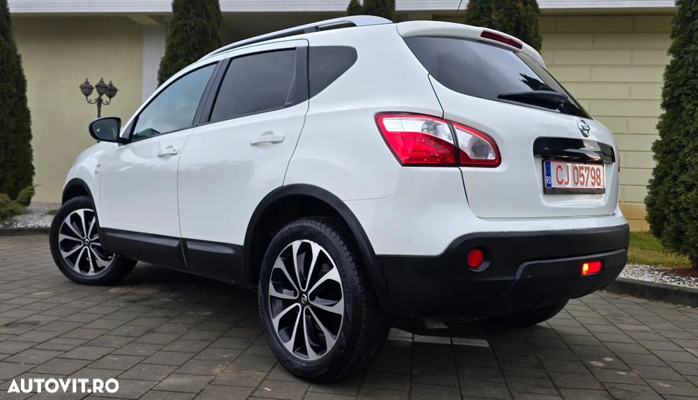 Nissan Qashqai 2.0 DCI 4 x 4 DPF Aut tekna - 6