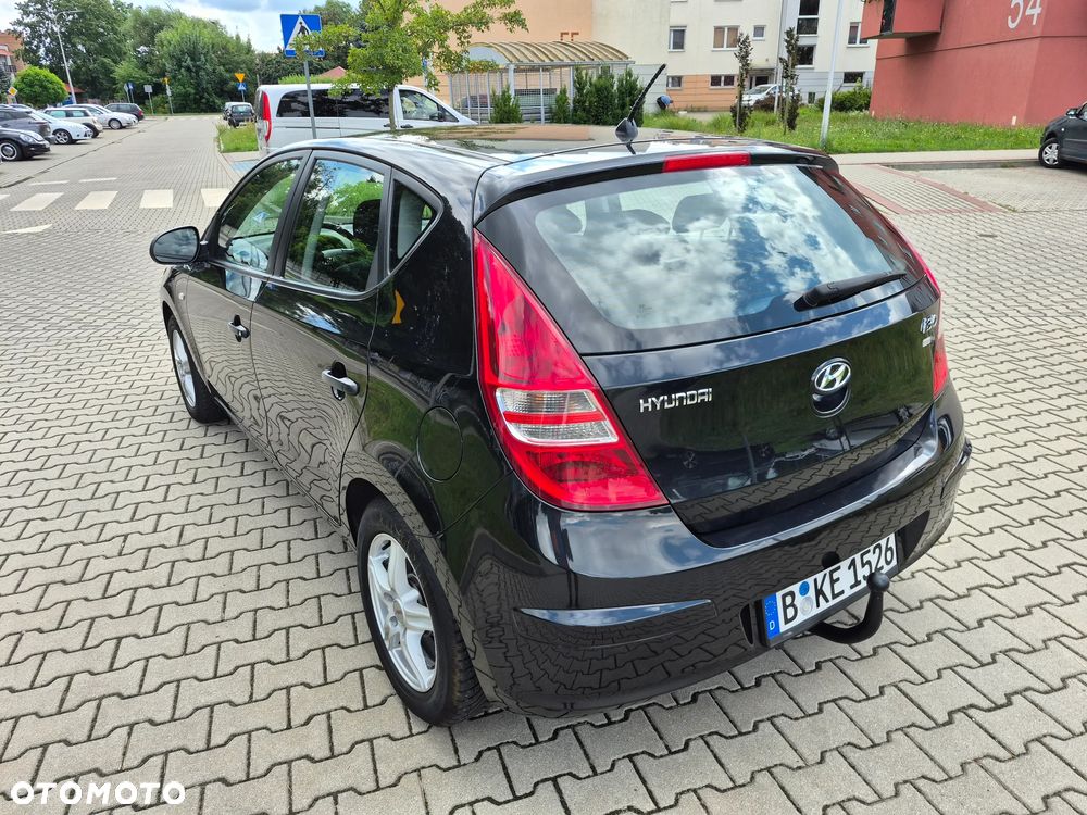 Hyundai i30 1.4 Edition 20 - 16