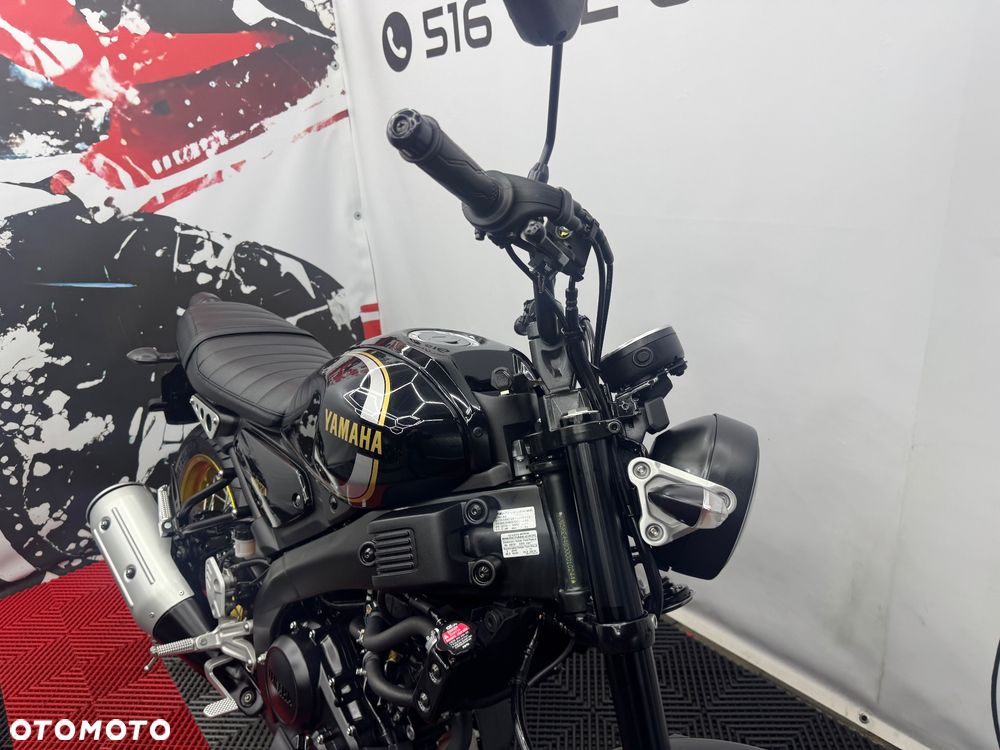 Yamaha XSR - 33