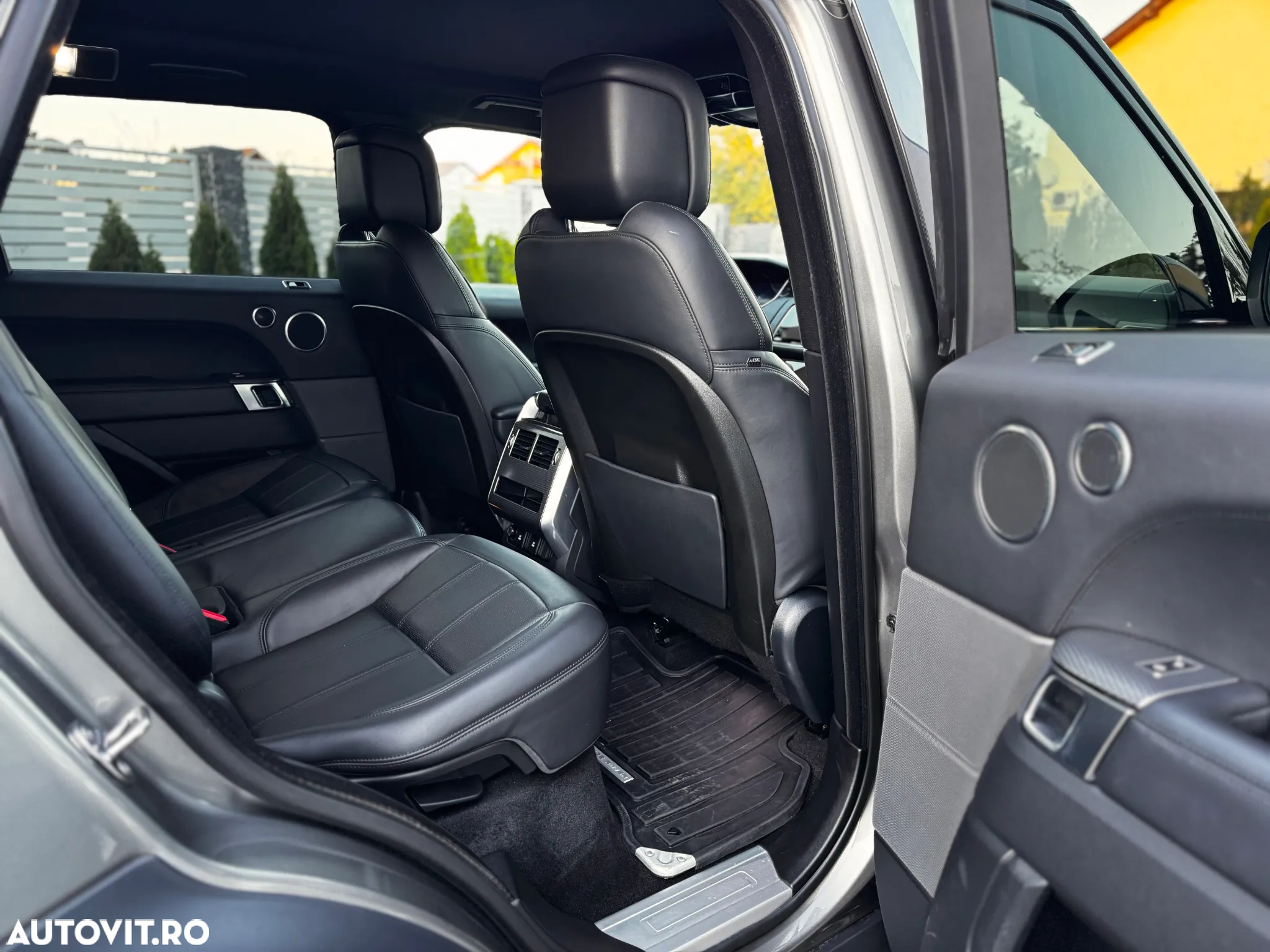 Land Rover Range Rover Sport 3.0 SDV6 HSE - 31
