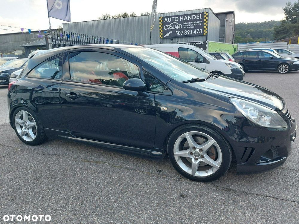 Opel Corsa 1.6 Turbo GSi - 15
