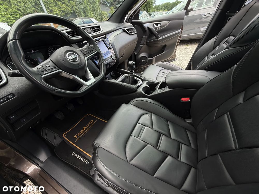 Nissan Qashqai 1.2 DIG-T Tekna+ - 18