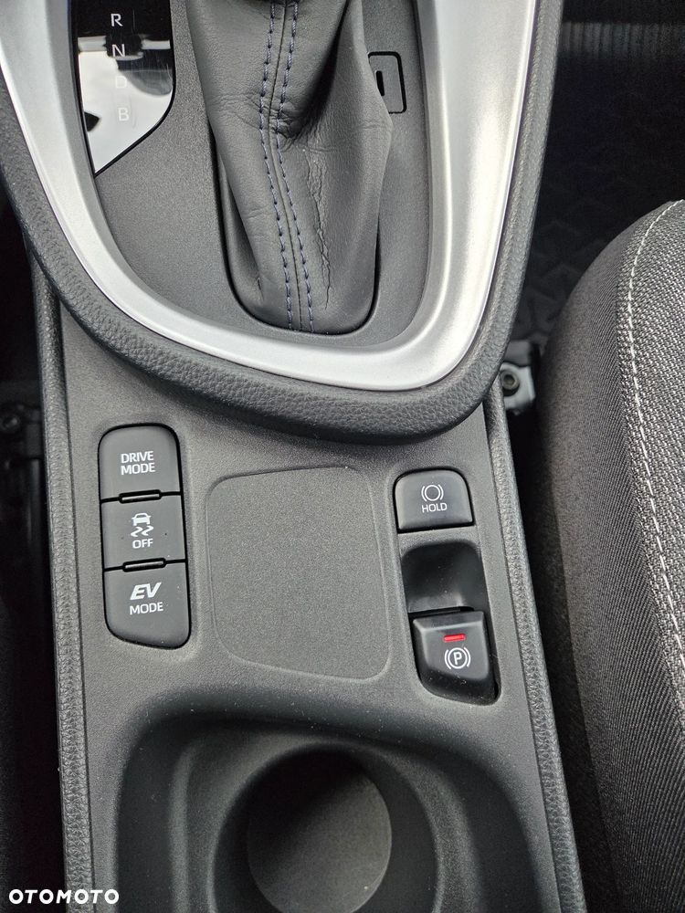 Toyota Yaris Cross Hybrid 1.5 Comfort AWD - 28