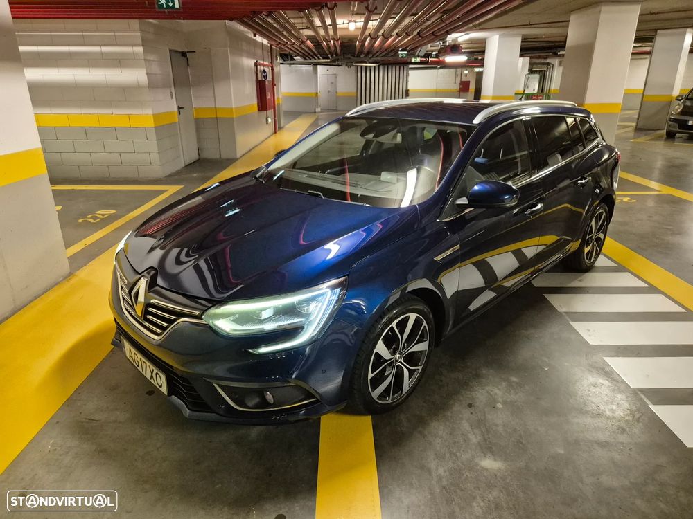 Renault Mégane Sport Tourer ENERGY dCi 110 EDC BOSE EDITION - 4