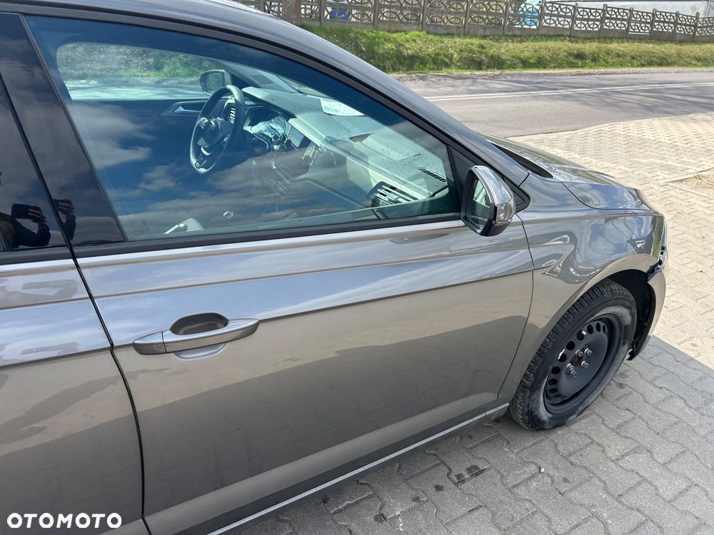 Volkswagen Polo - 27