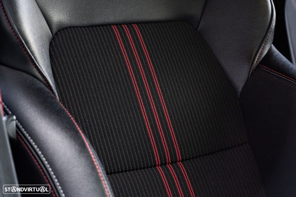 Renault Clio 1.5 Blue dCi RS Line - 29