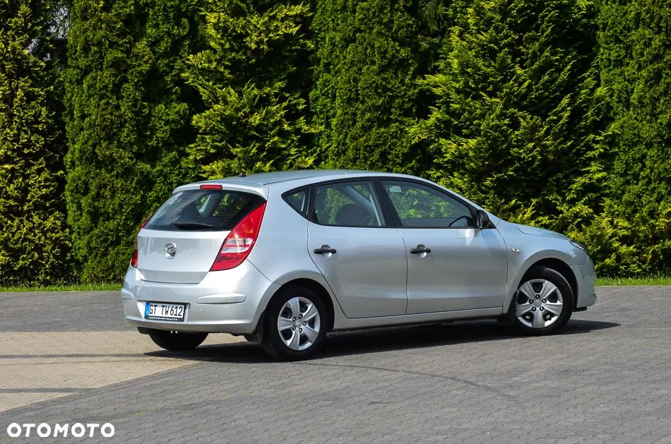 Hyundai i30 1.4 Comfort EU5 - 14