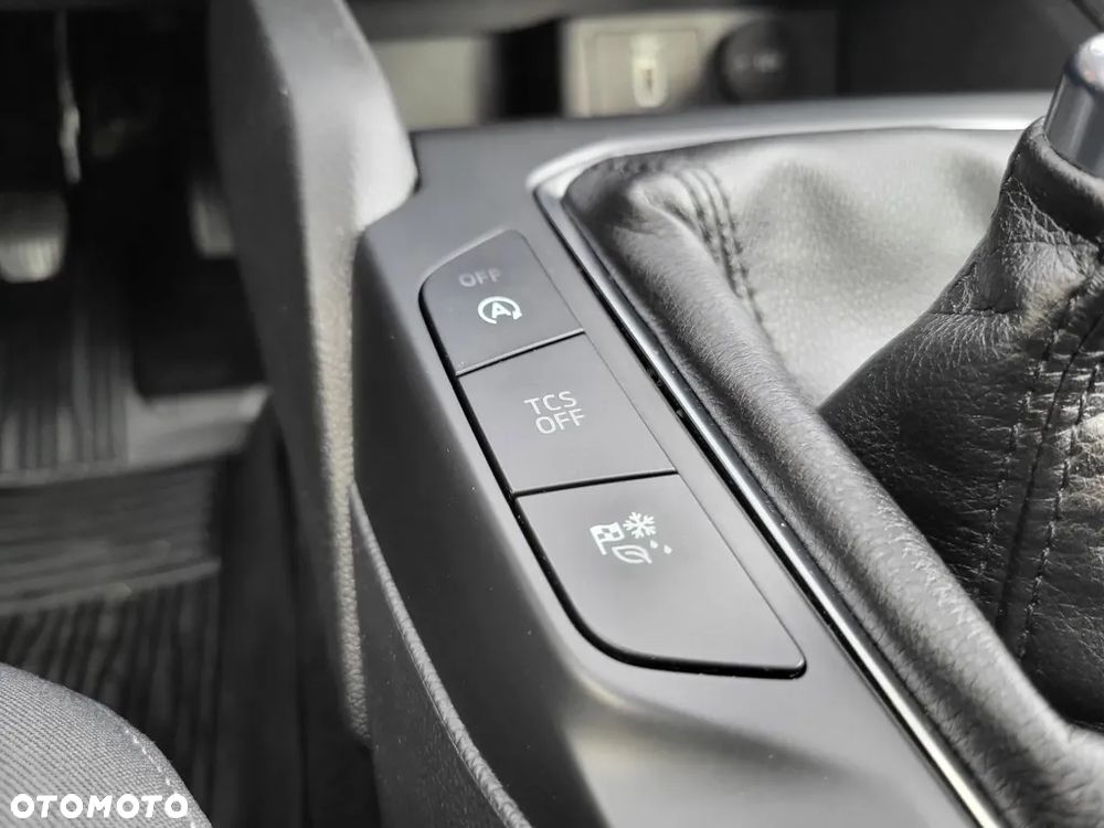 Ford Focus 1.0 EcoBoost Trend Edition - 16