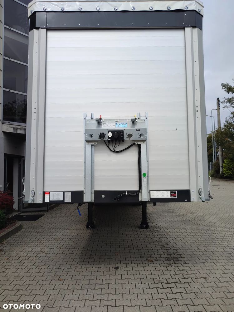 Schwarzmuller S1 - 3